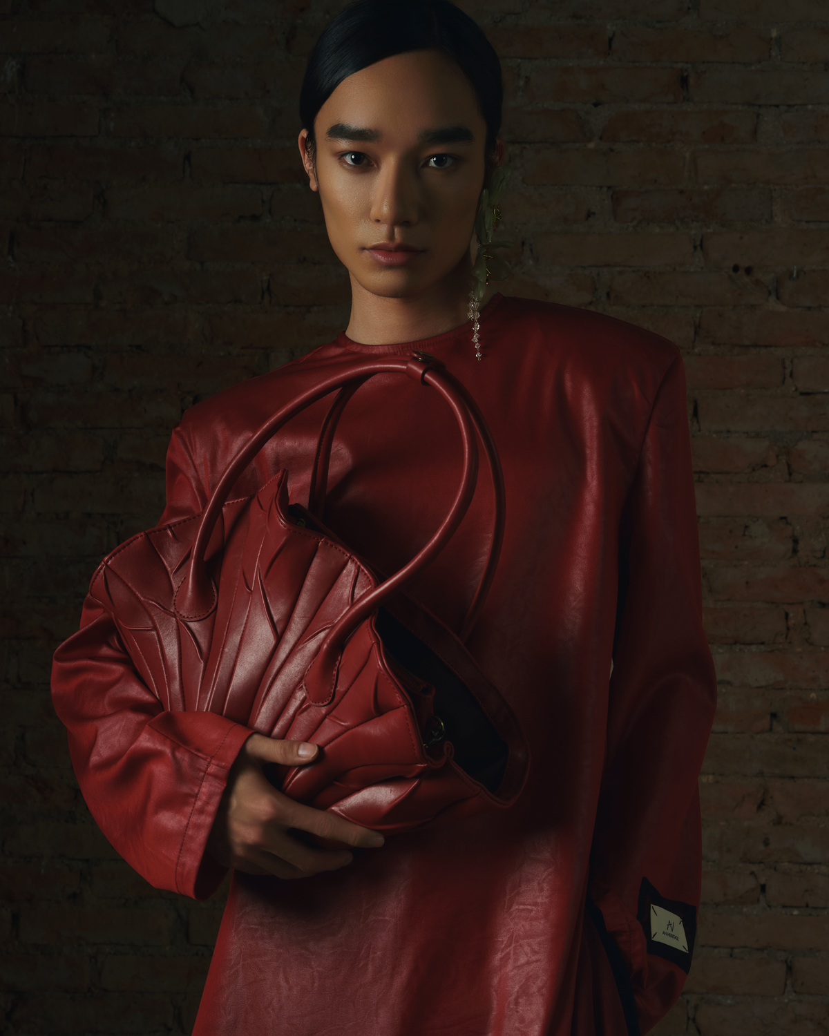 bordeaux-red-dried-lotus-leaves-leather-bag an heritage astoud