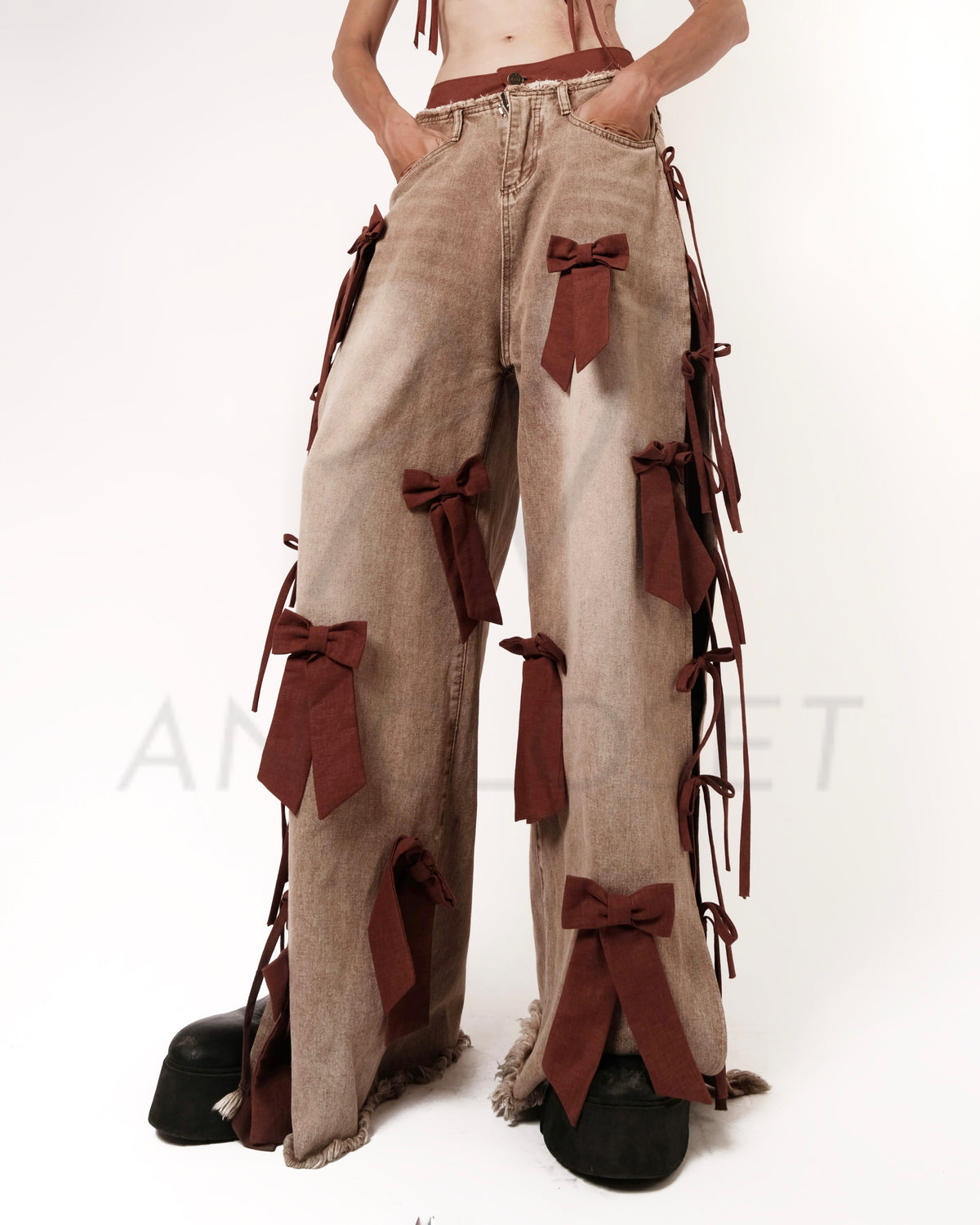 brown-rong-jeans an heritage astoud