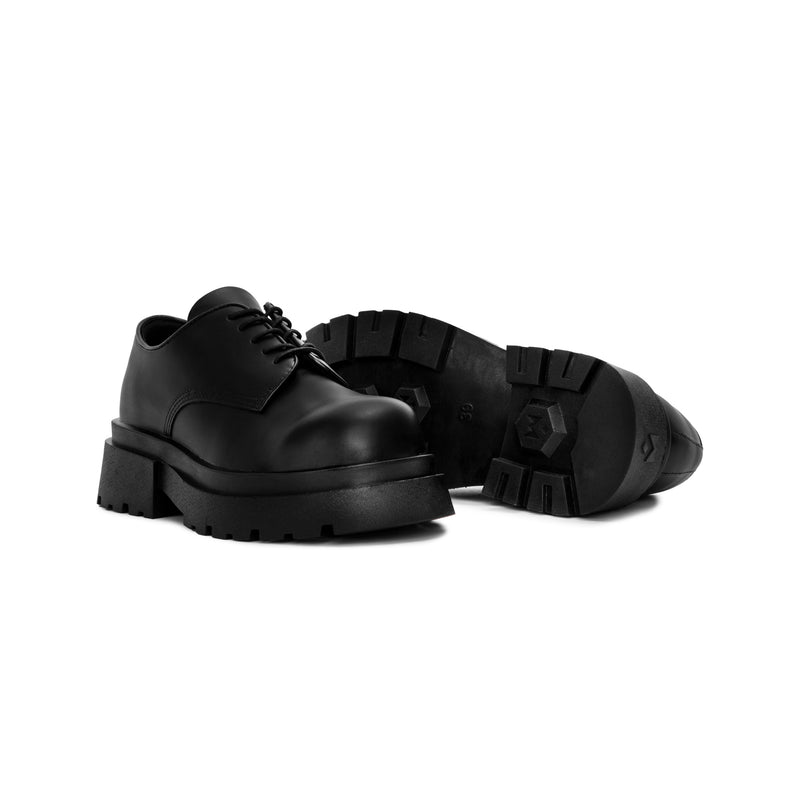 the-chunky-wolf-ss24-black-derby thewolf astoud