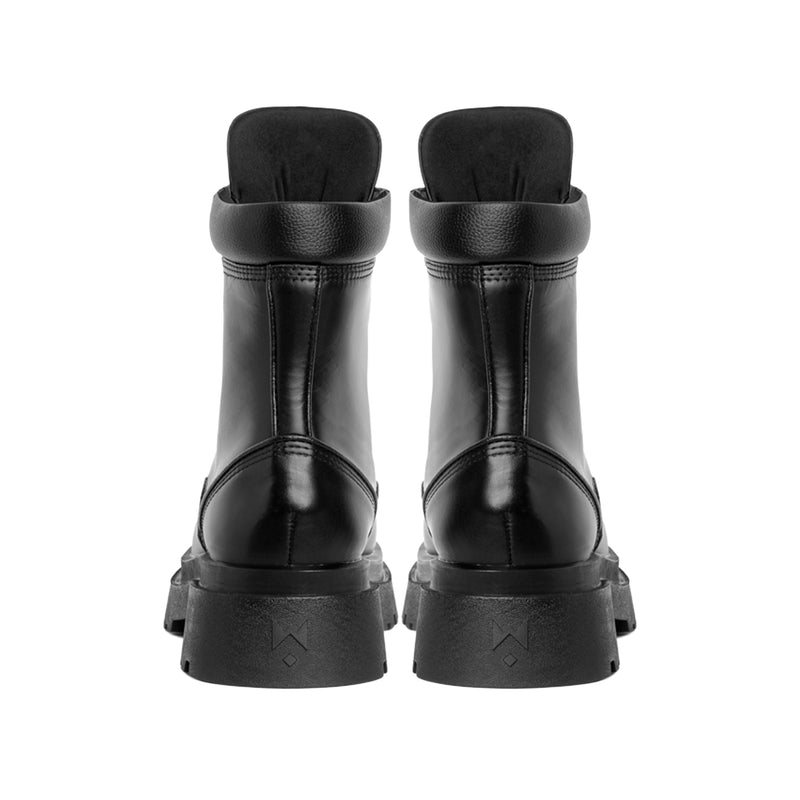 the-gigantic-wolf-black-combat-boot thewolf astoud