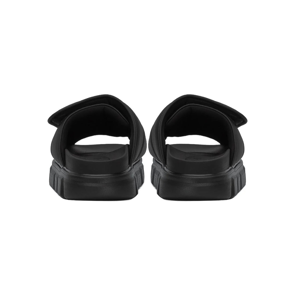 the-larva-wolf-black-sandals thewolf astoud