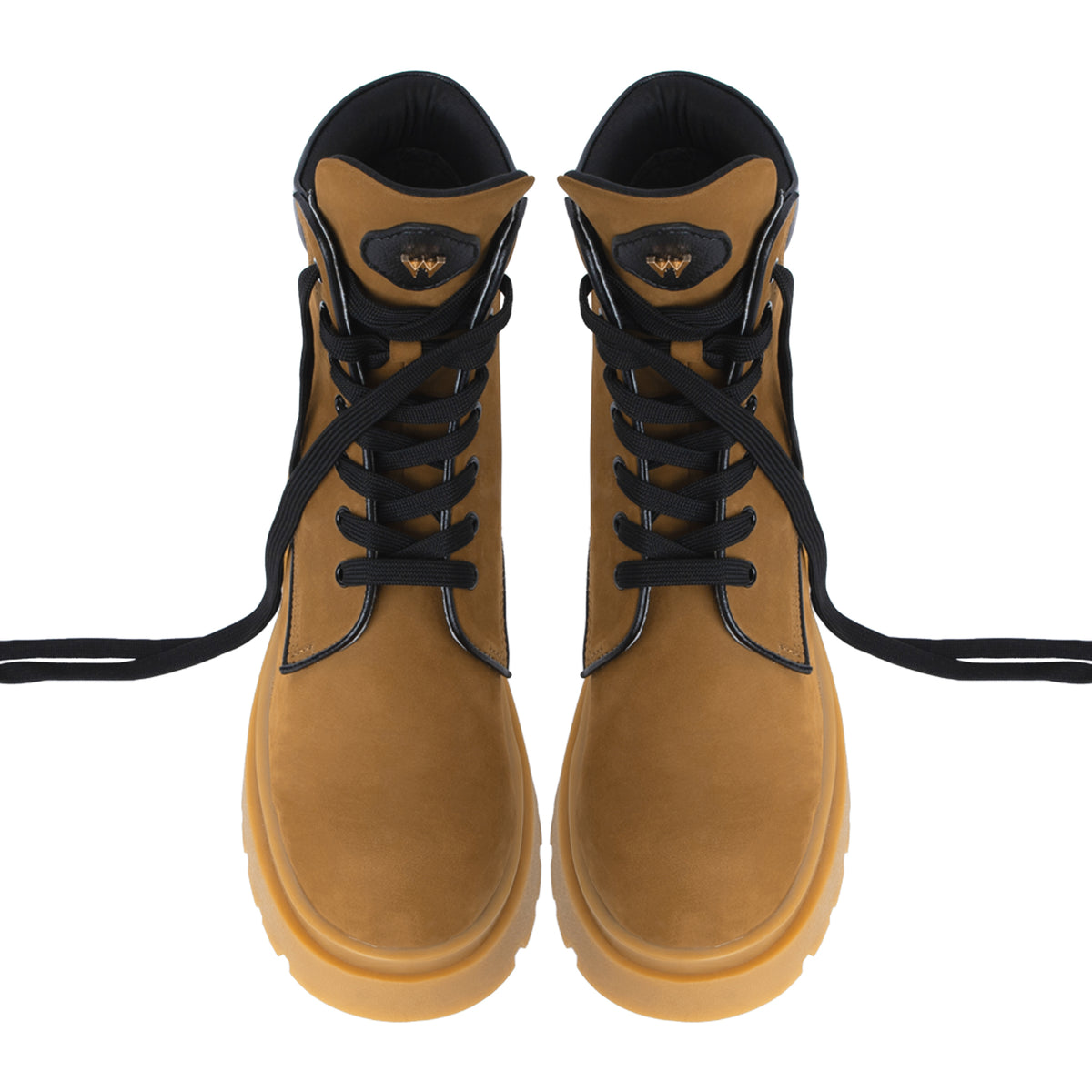 the-gigantic-wolf-tobacco-combat-boot thewolf astoud