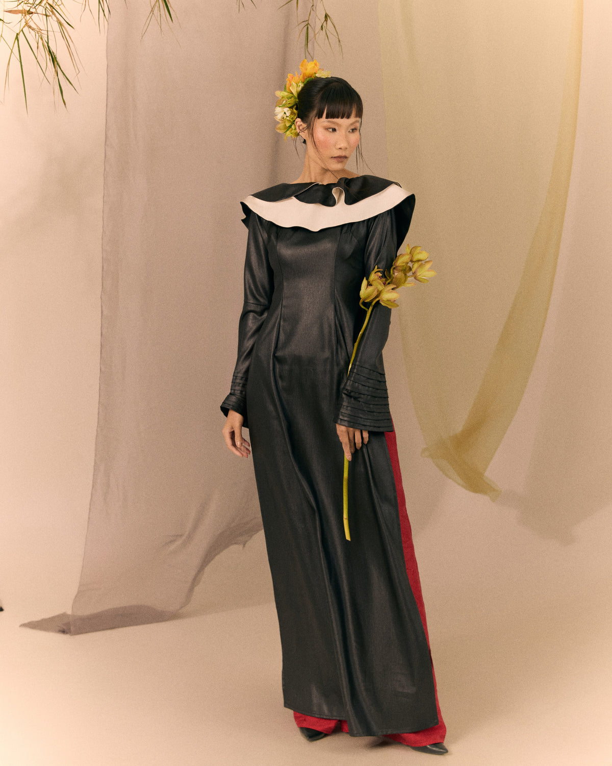 Black Cream Ao dai Thieu Hoa