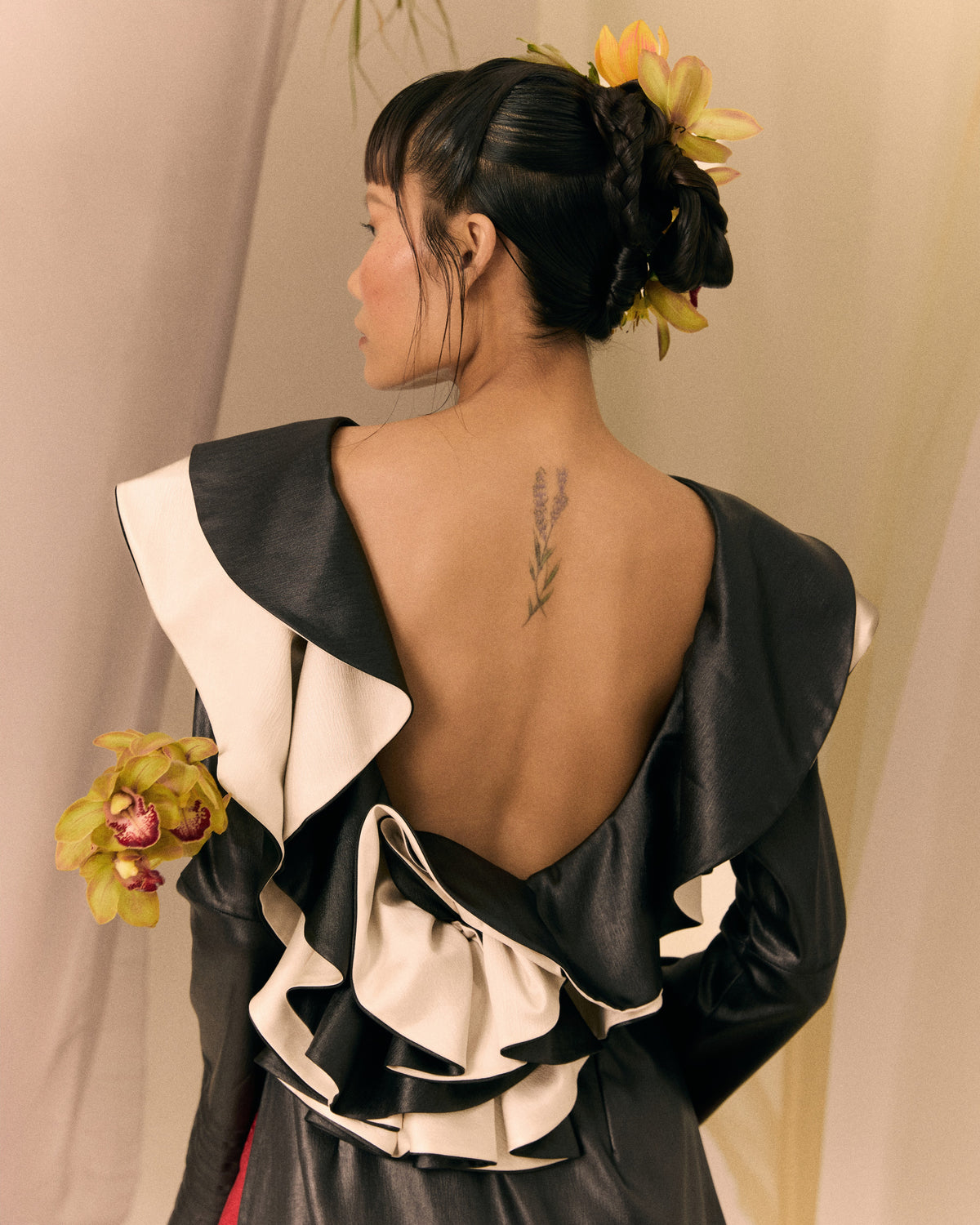 Black Cream Ao dai Thieu Hoa