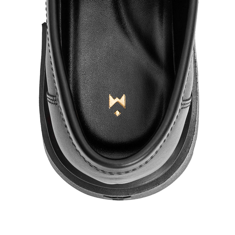the-chunky-wolf-ss24-black-tassel-loafer thewolf astoud