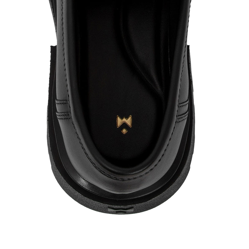 the-chunky-wolf-ss24-black-loafer the wolf astoud