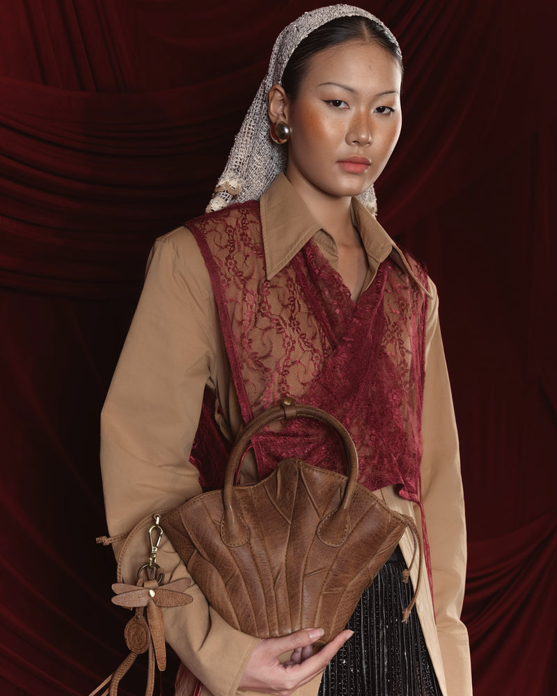 do-lua-lace-top-an-heritage astoud