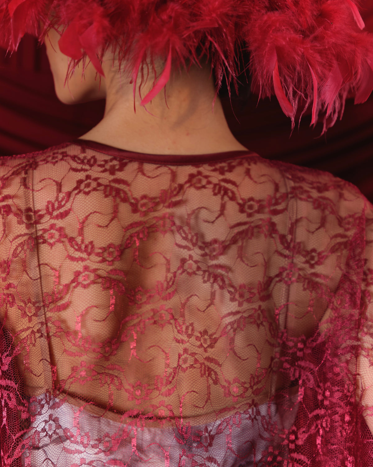 rang-chieu-lace-blouse an heritage astoud