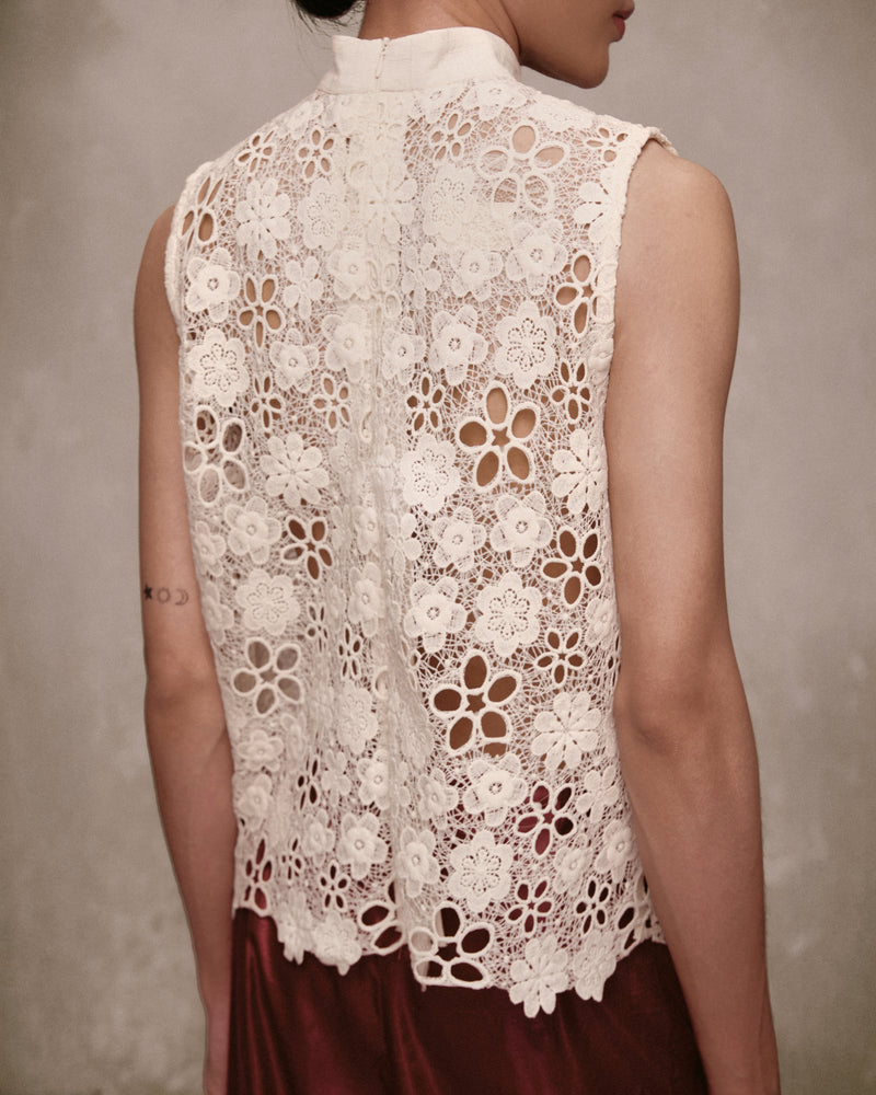 B?n Nghé Lace Mandarin Top AN HERITAGE ASTOUD