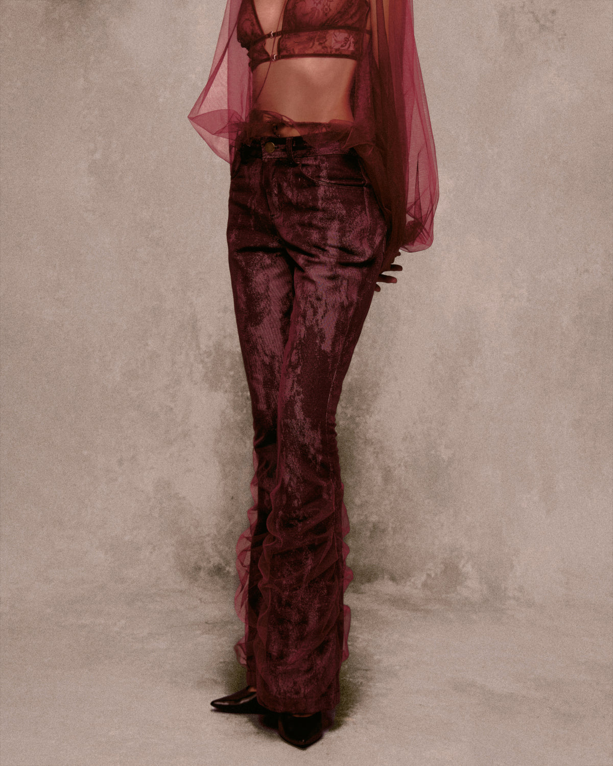 Ch? L?n Denim Flared Pants AN HERITAGE ASTOUD