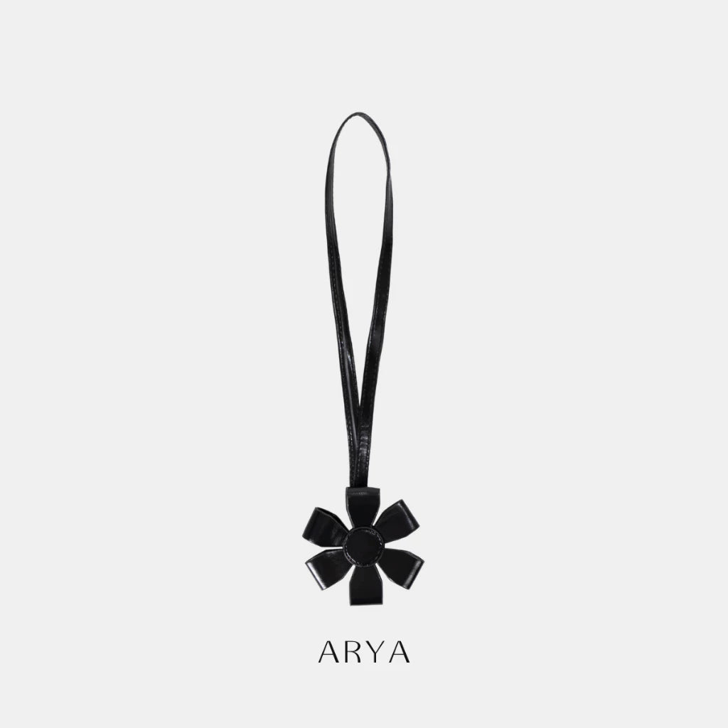 BLACK FLORAL CHARM