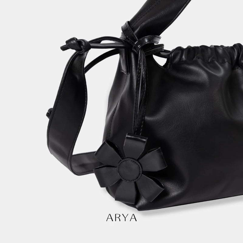 BLACK FLORAL CHARM