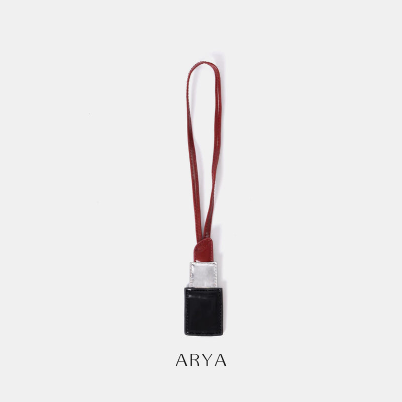 RED LIPSTICK CHARM