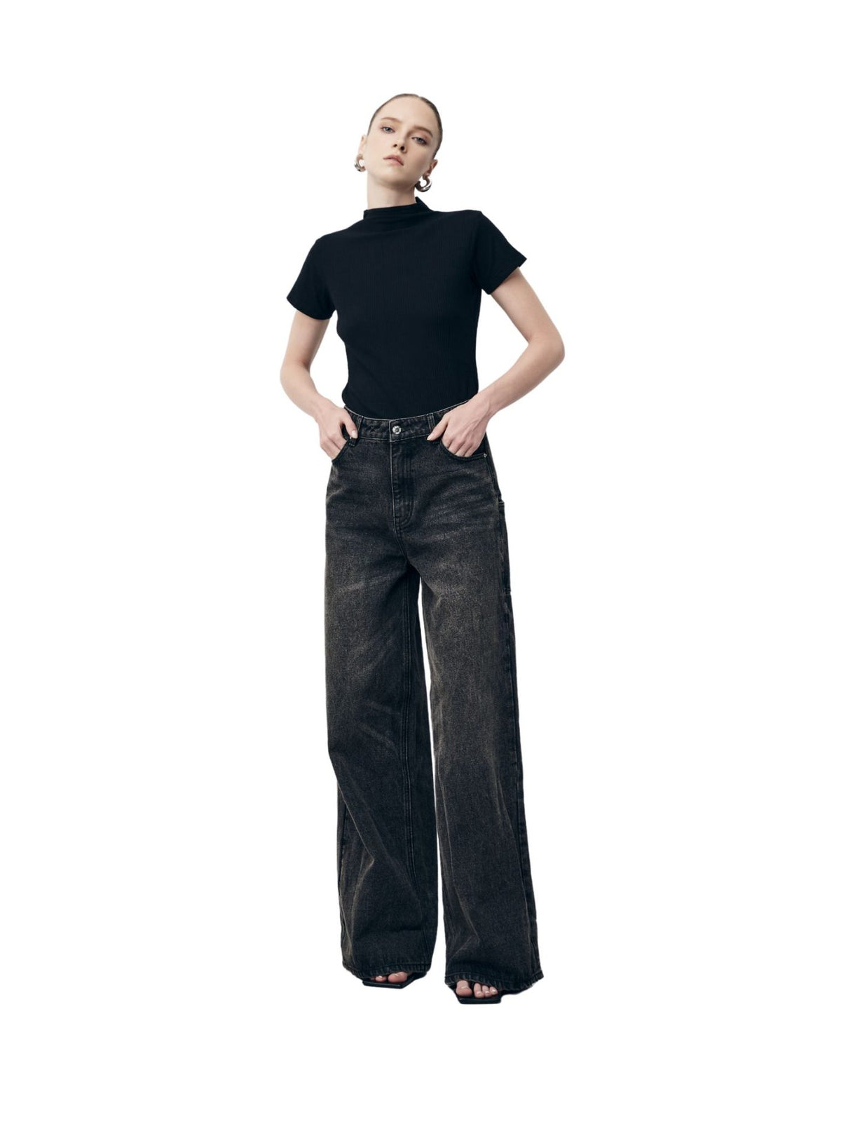 B?CH VÂN SHORT SLEEVE TOP LAMINAPPAREL ASTOUD