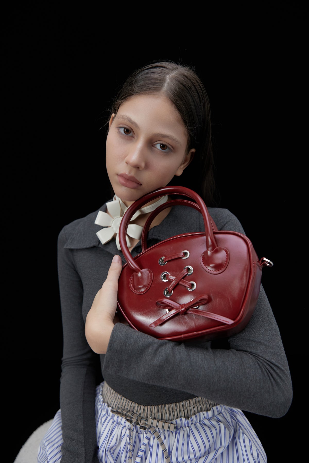red-corset-bag arya astoud