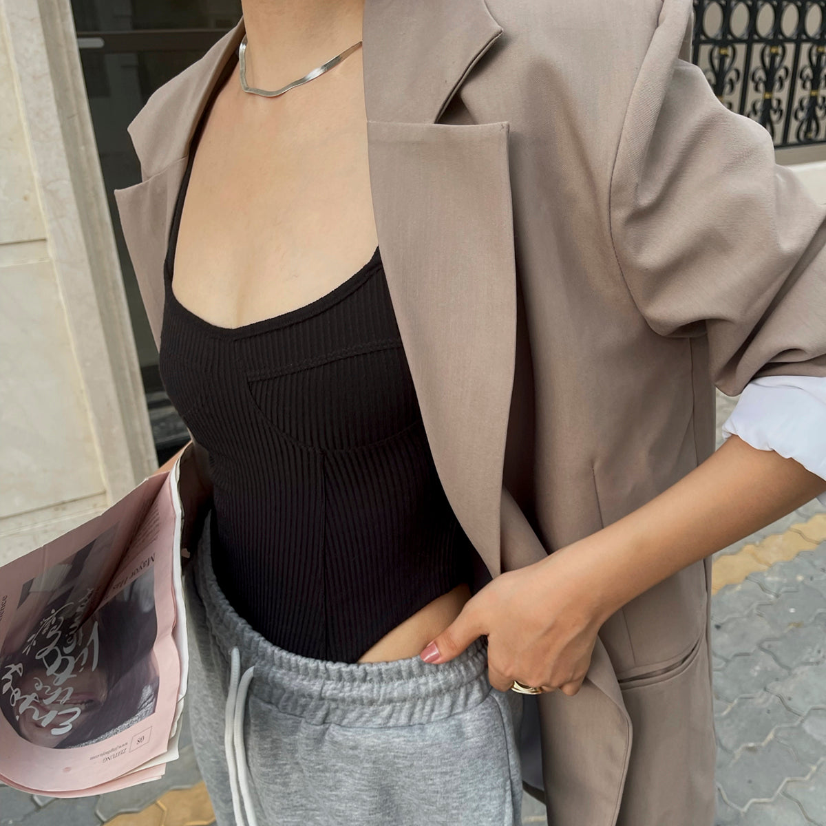 beige-dad-blazer tatichu astoud
