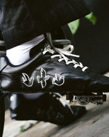 mot-nha-sneakers soulvenir astoud