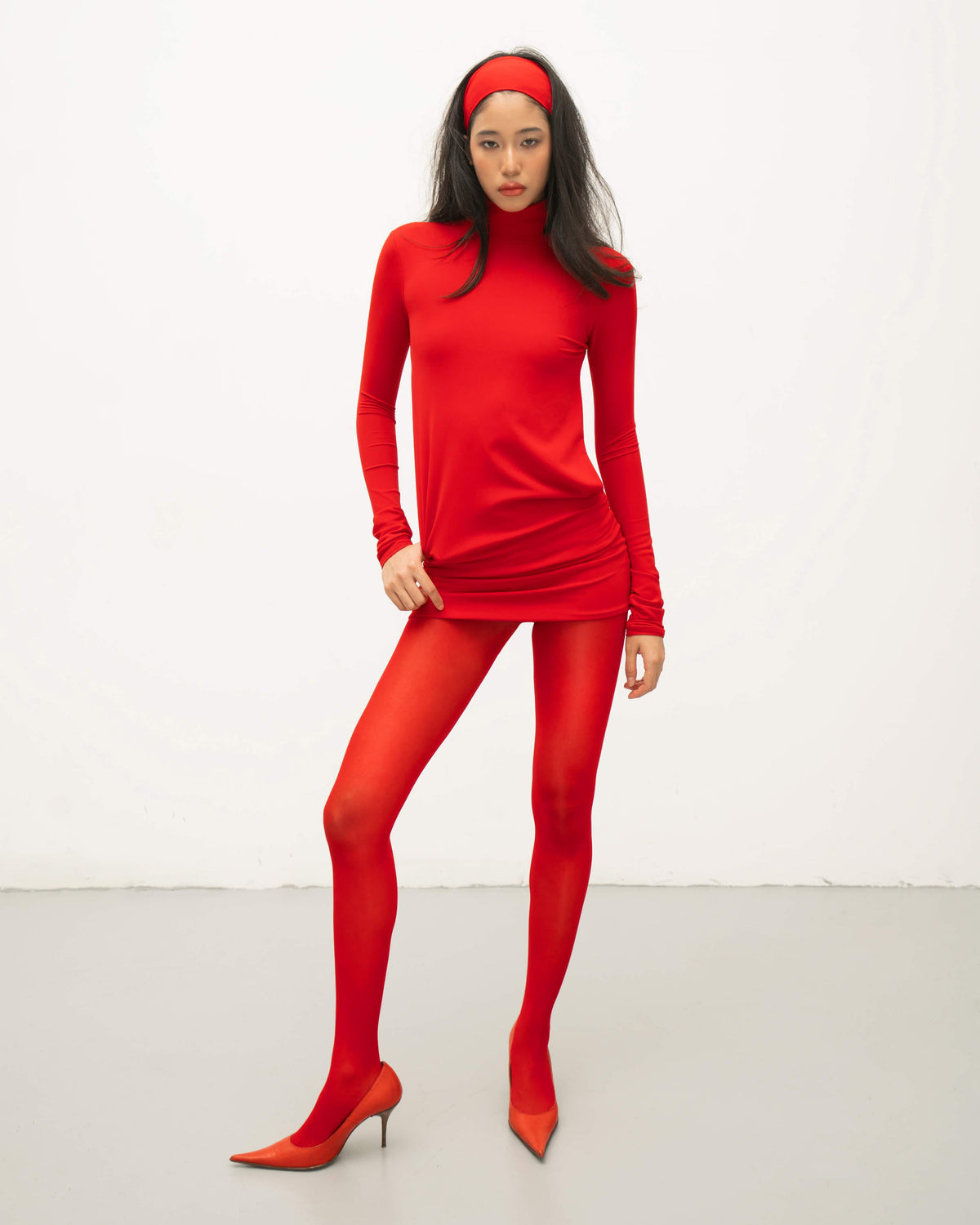scarlet-finale-dress-lipstick-red dalya astoud