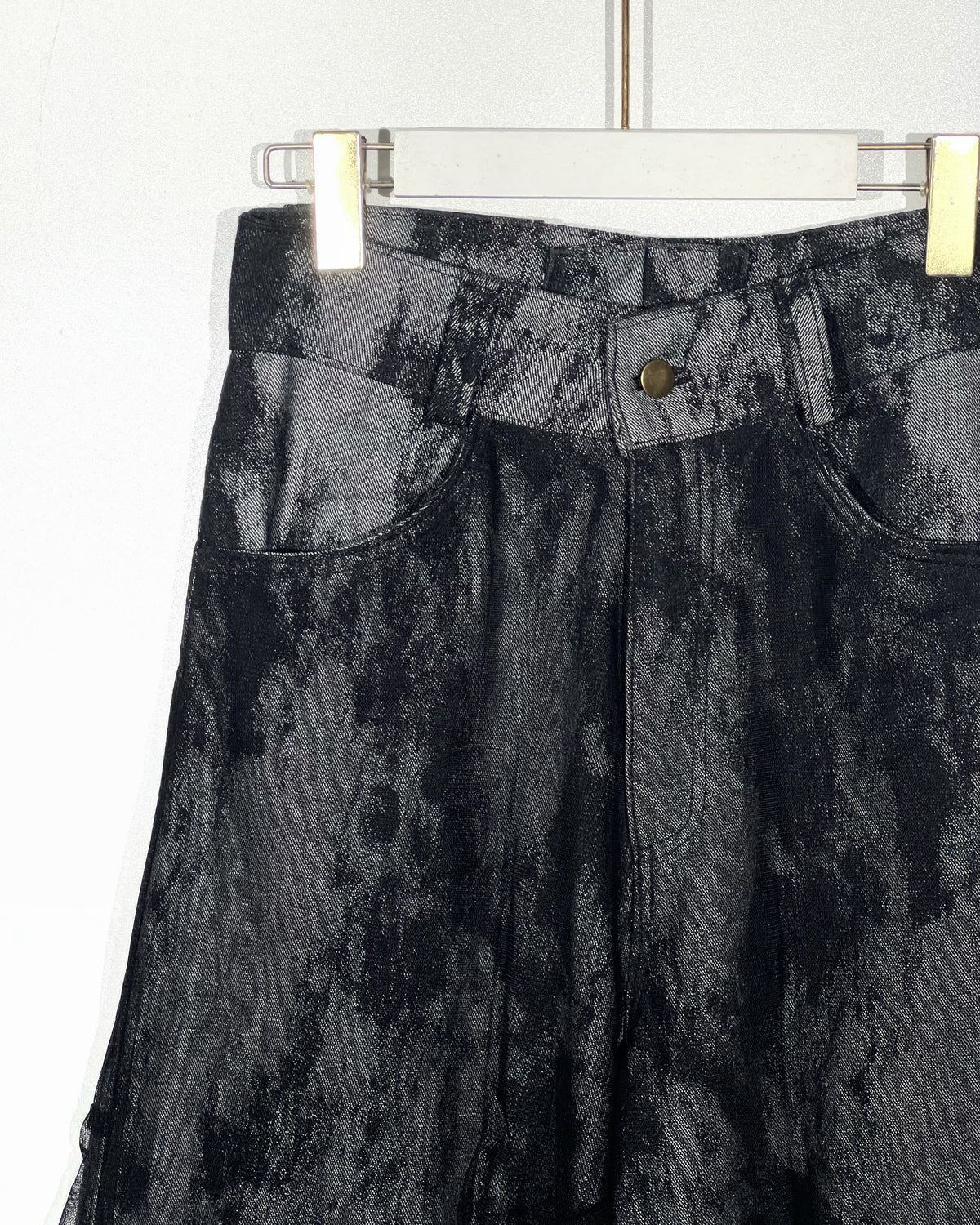 gray-black-khoi-jeans an heritage astoud
