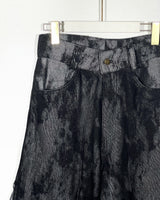 gray-black-khoi-jeans an heritage astoud