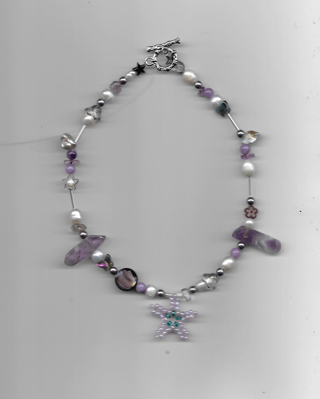 hypnosis-necklace-AKA-MYDINH-astoud