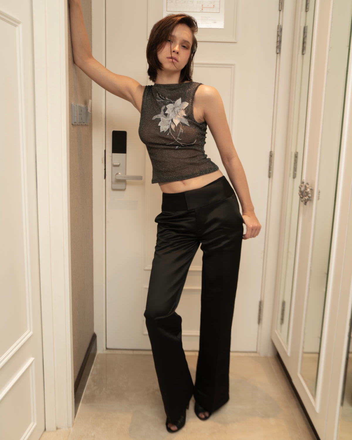 BLACK SILK MOSS HOUR PANT