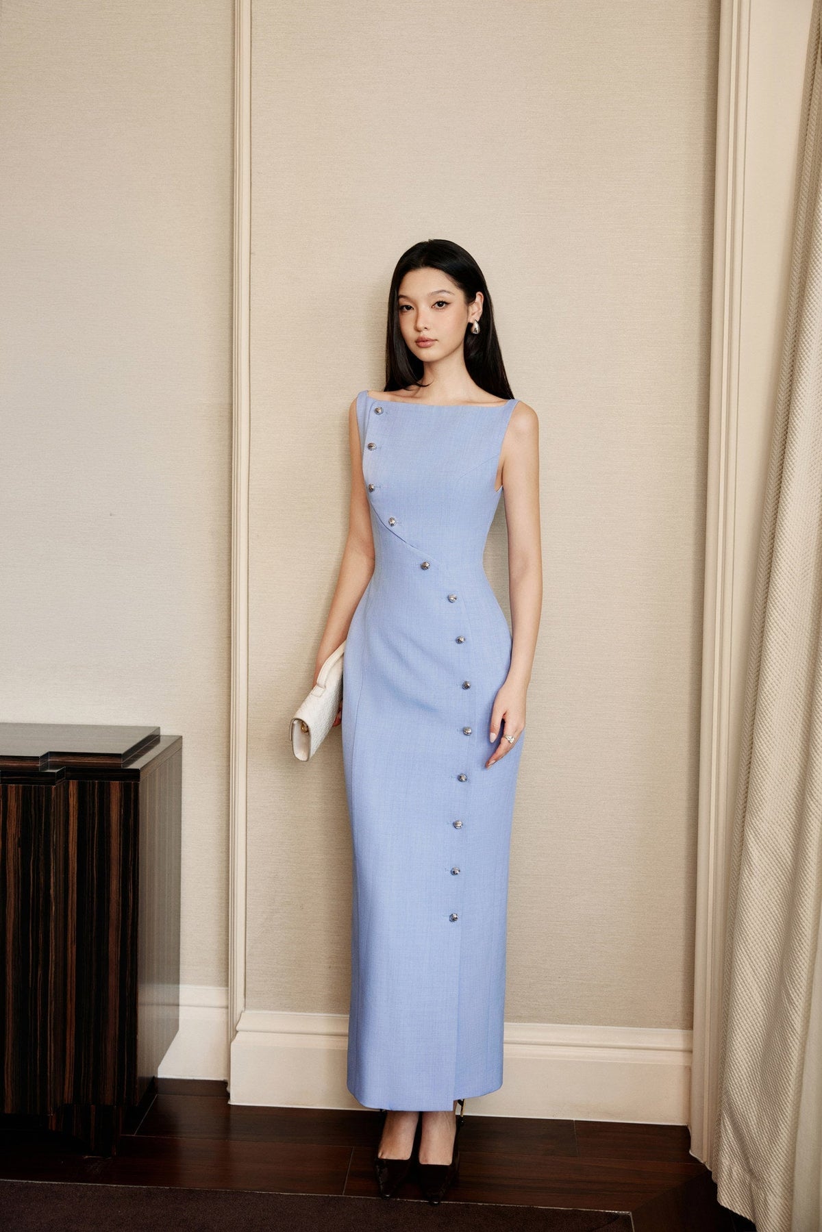 BLUE ECCENTRIC BUTTONS DRESS
