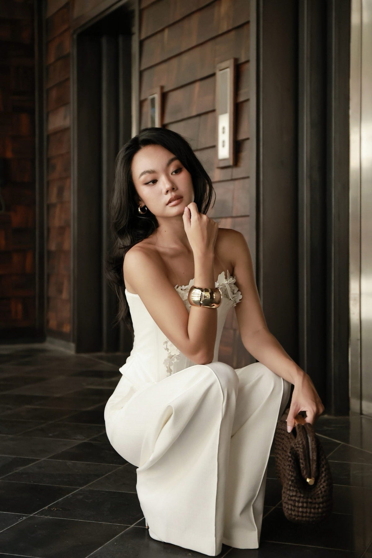 WHITE BOUQUET CORSET TOP