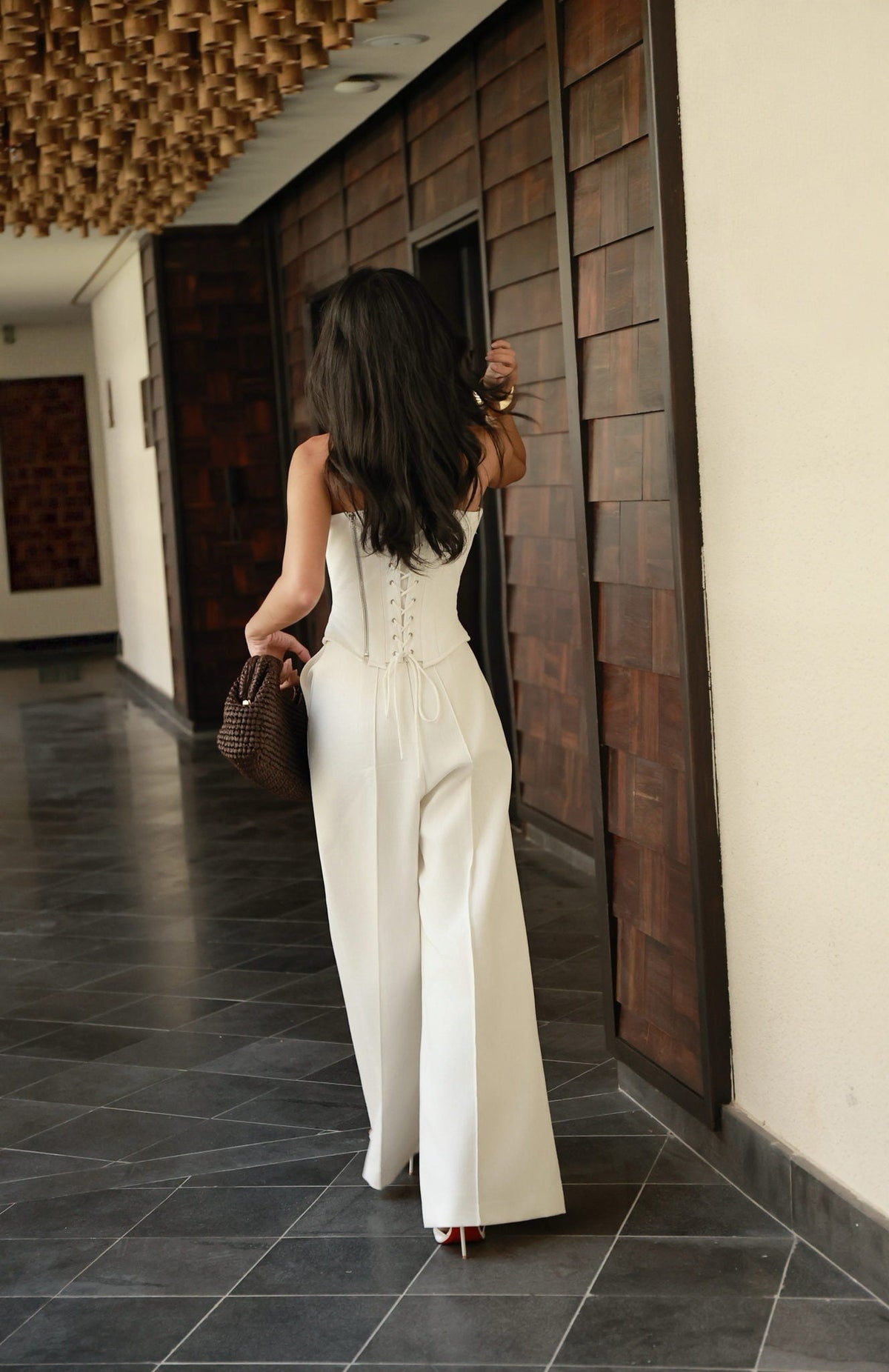 WHITE BOUQUET CORSET TOP