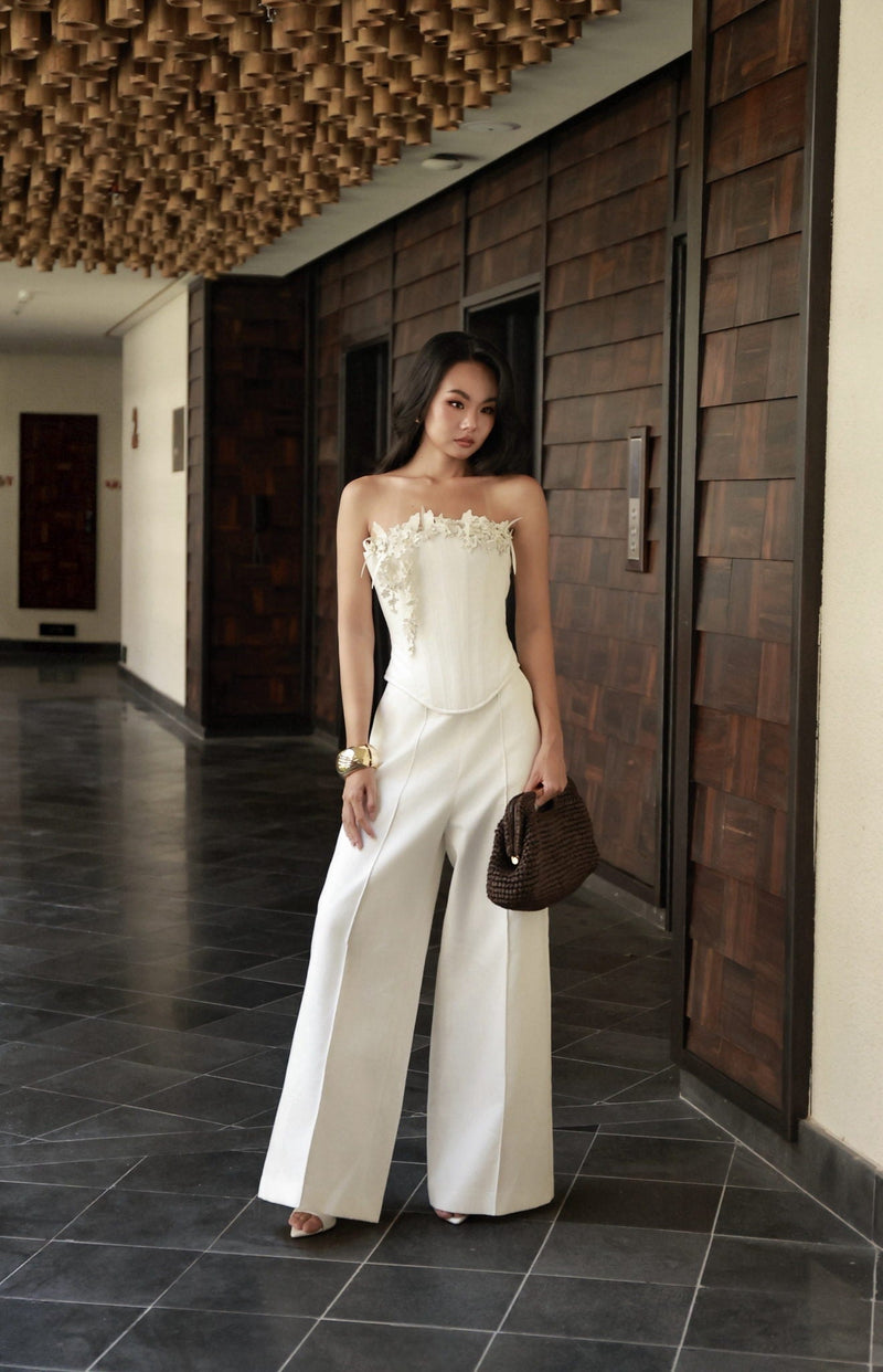 WHITE BOUQUET CORSET TOP
