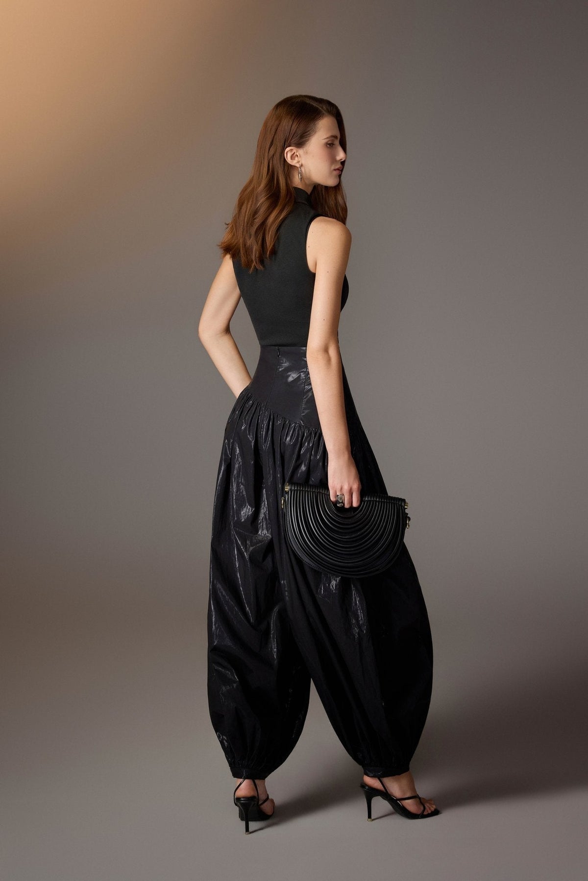 BLACK BAGGY PANTS