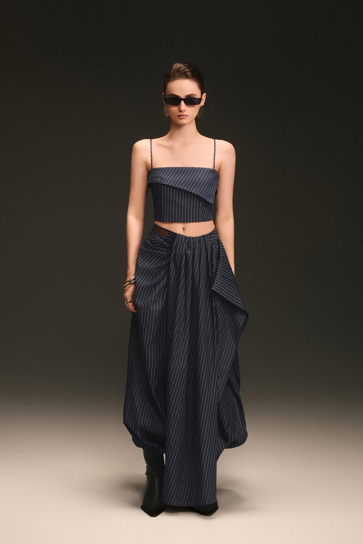 BLUE PANEL STRIPE TOP
