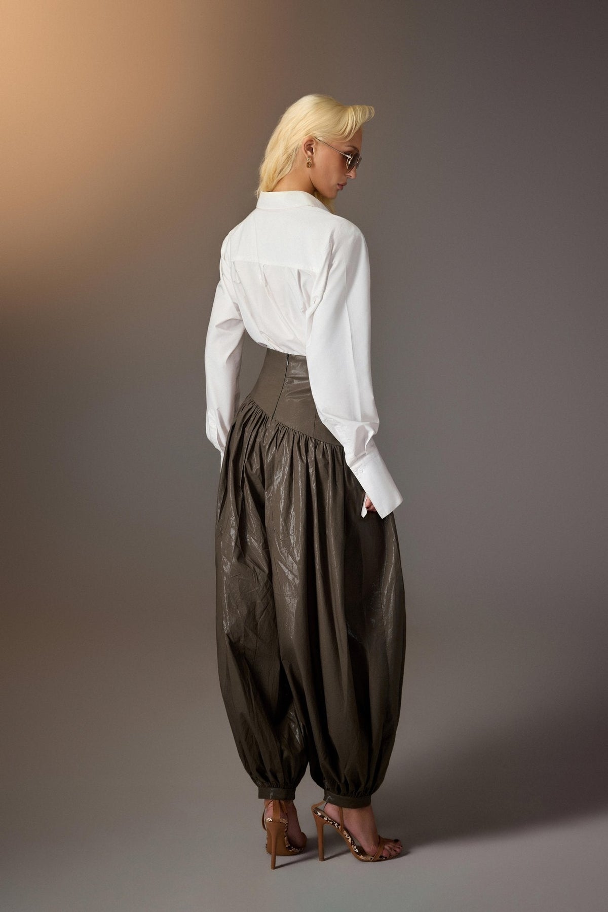 WHITE THERA OVERSIZE SHIRT