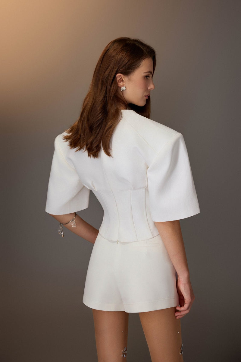 WHITE MINIMAL SKORT