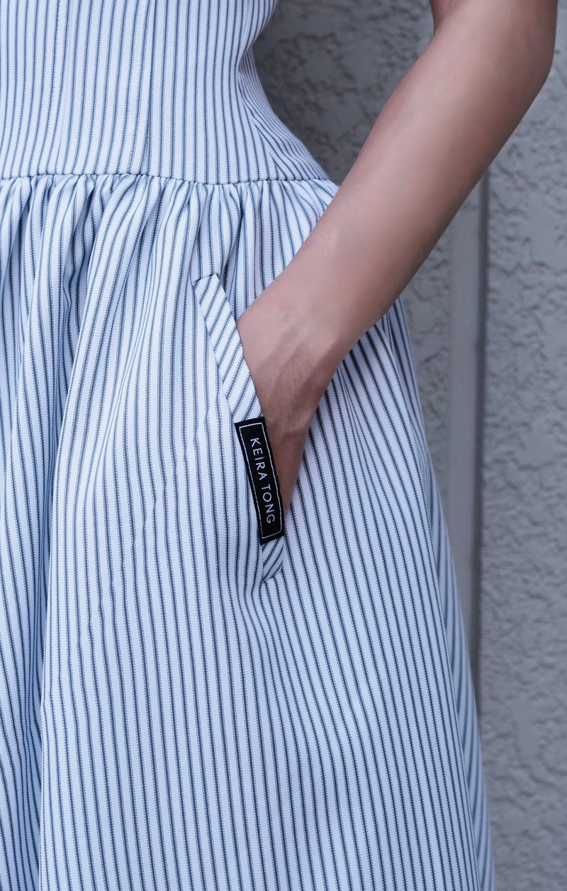 ZIPPED DRESS