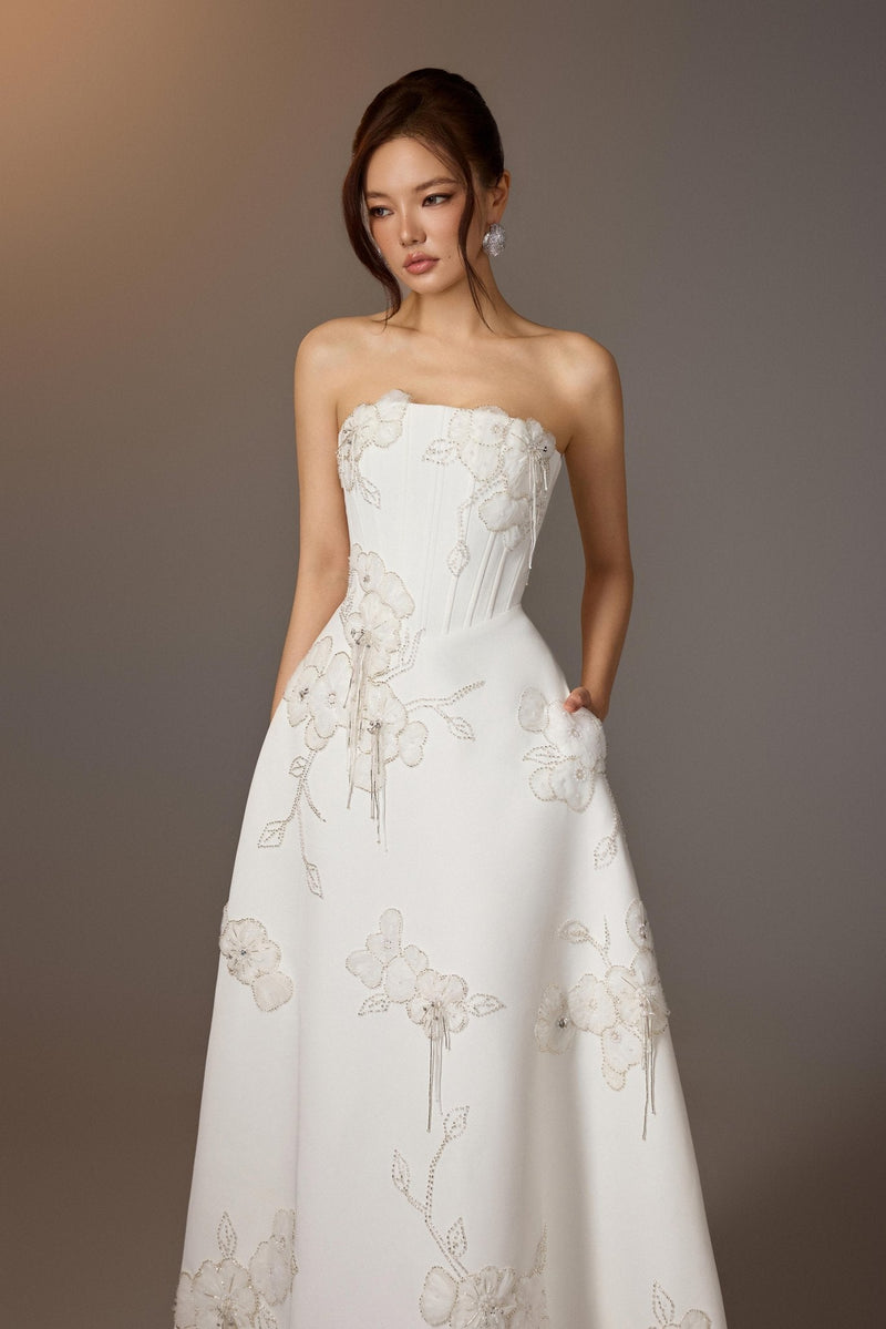 WHITE FLORAL EMBROIDERED CORSET DRESS