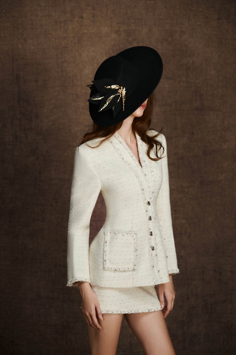 WHITE EMBROIDERED SKIRT