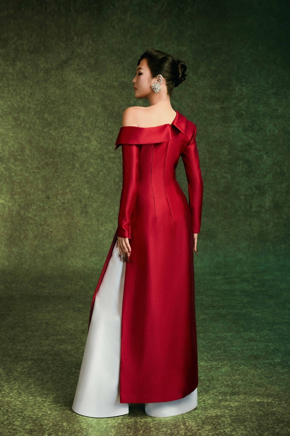 AO DAI NGHIEN HY