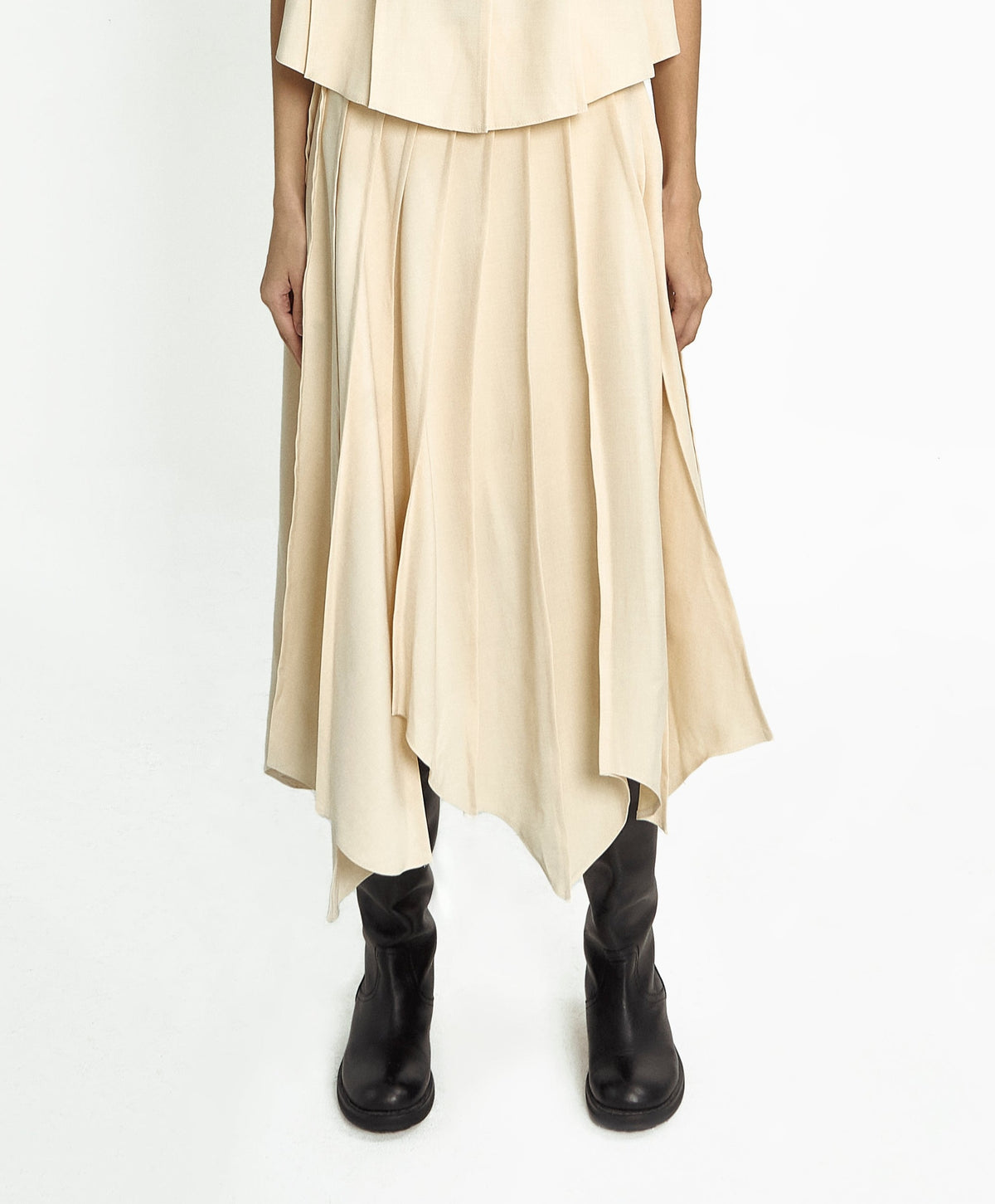 asymmetrical-midi-skirt