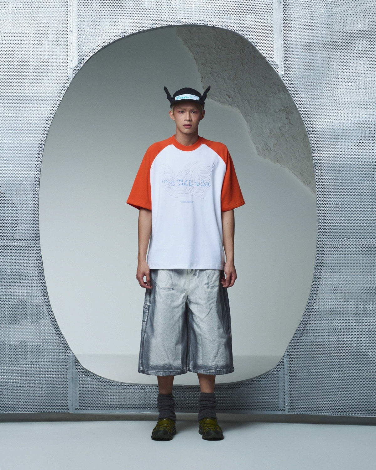 dragon-regalia-carpenter-shorts-LIDER