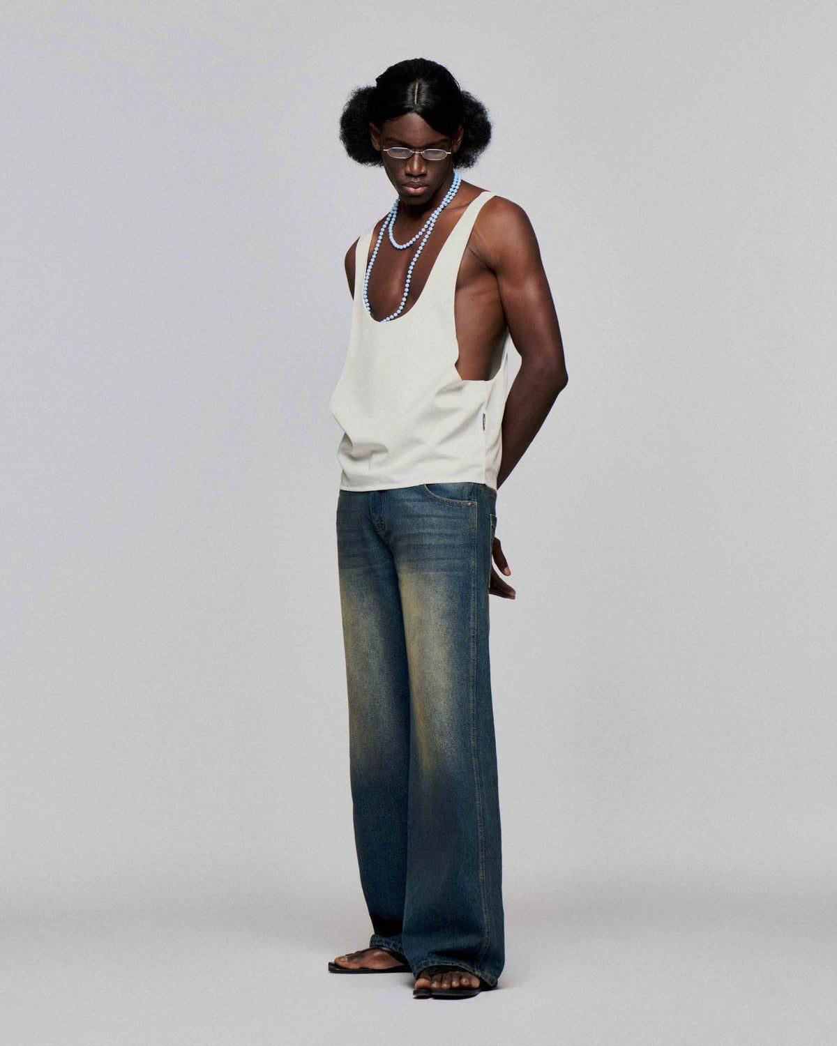 washed-jeans-relaxed-fit-straight-leg-unisex-blue-denim-white-splashes-lider-astoud