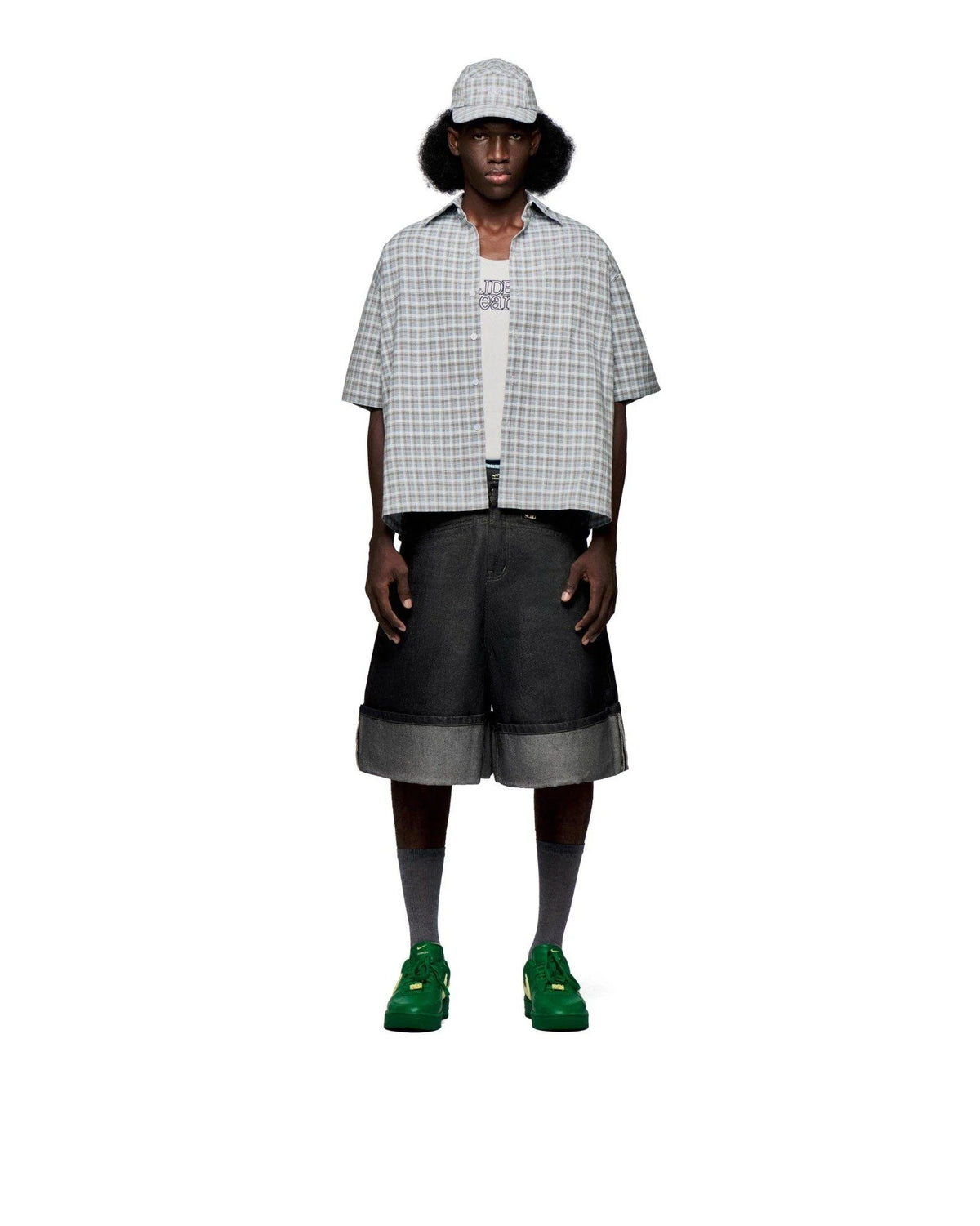 washed-black-overrolled-carpenter-shorts lider astoud