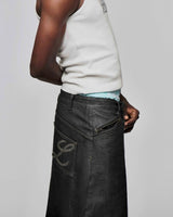 washed-black-overrolled-carpenter-shorts lider astoud