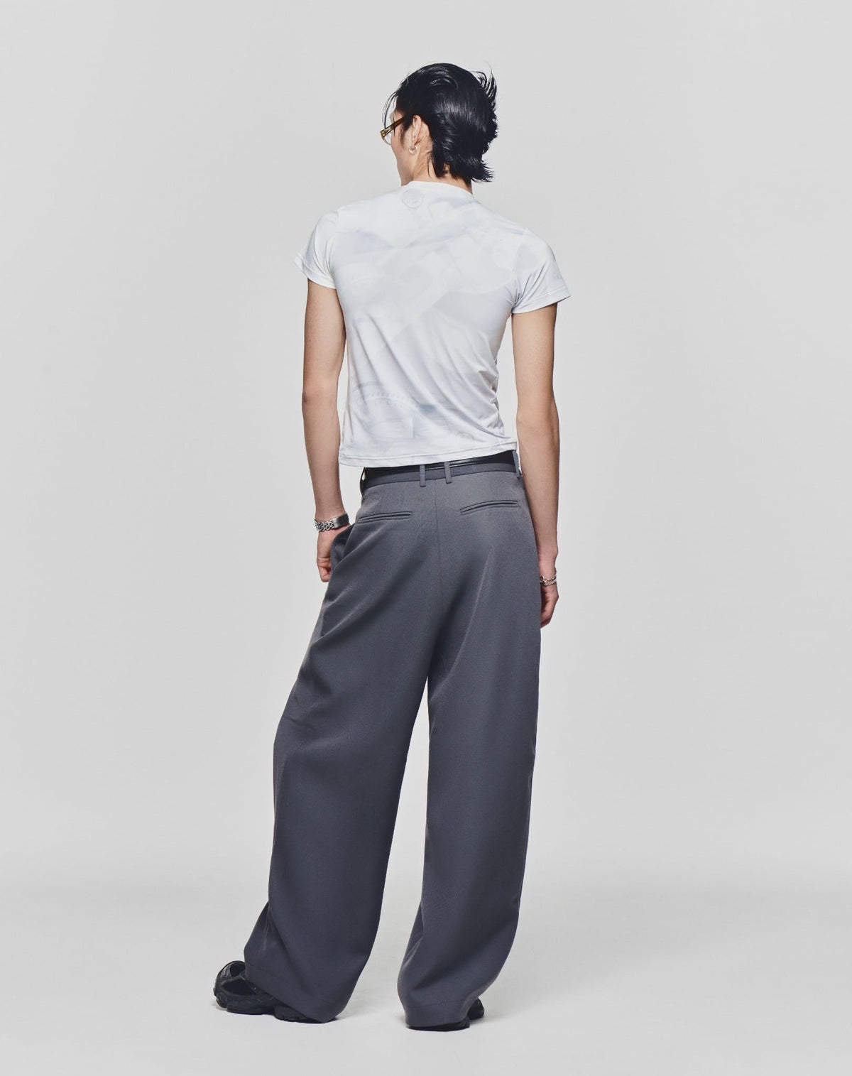 GRAY ROLLING WIDE-LEG TROUSERS