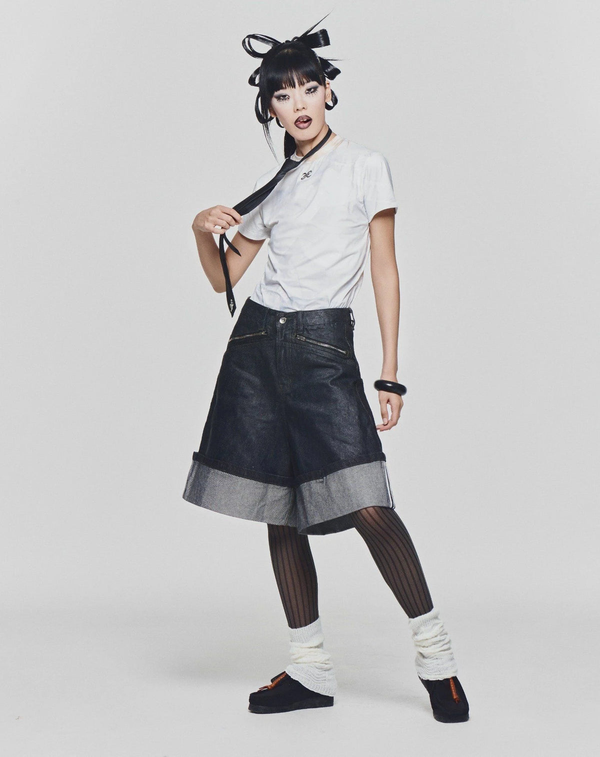 washed-black-overrolled-carpenter-shorts lider astoud