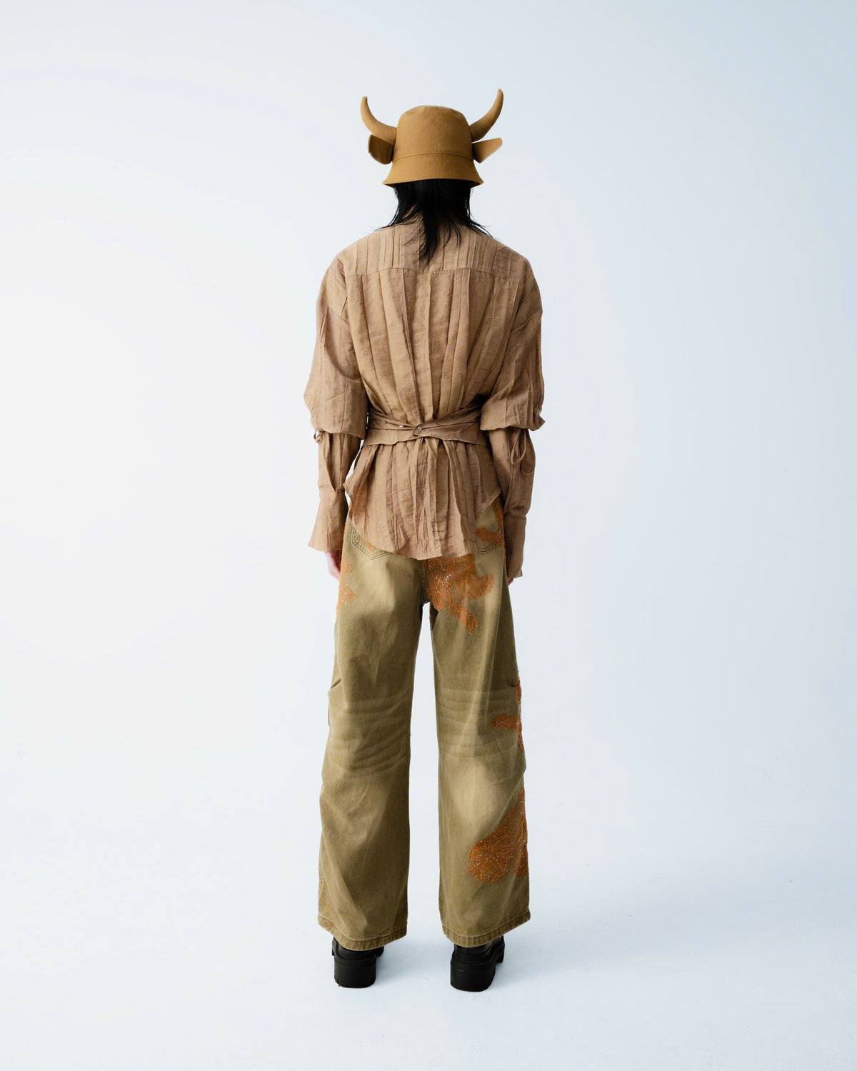 brown-tan-tao-shirt an heritage astoud