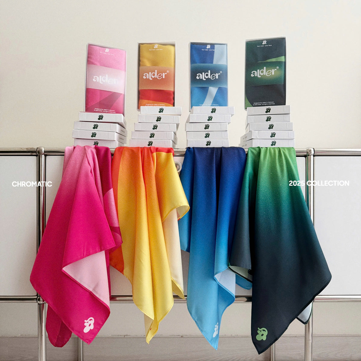bandana-scarf alder case astoud